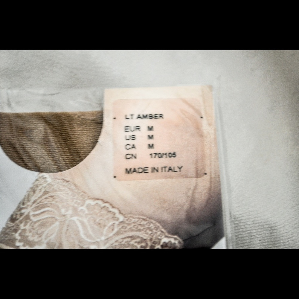 *BUNDLE ME* H&M Thigh High Pantyhose - Picture 2 of 2